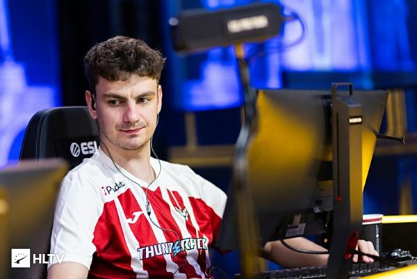 外媒爆料：LCK最早将于2024年实行工资帽，大批选手或将逃离